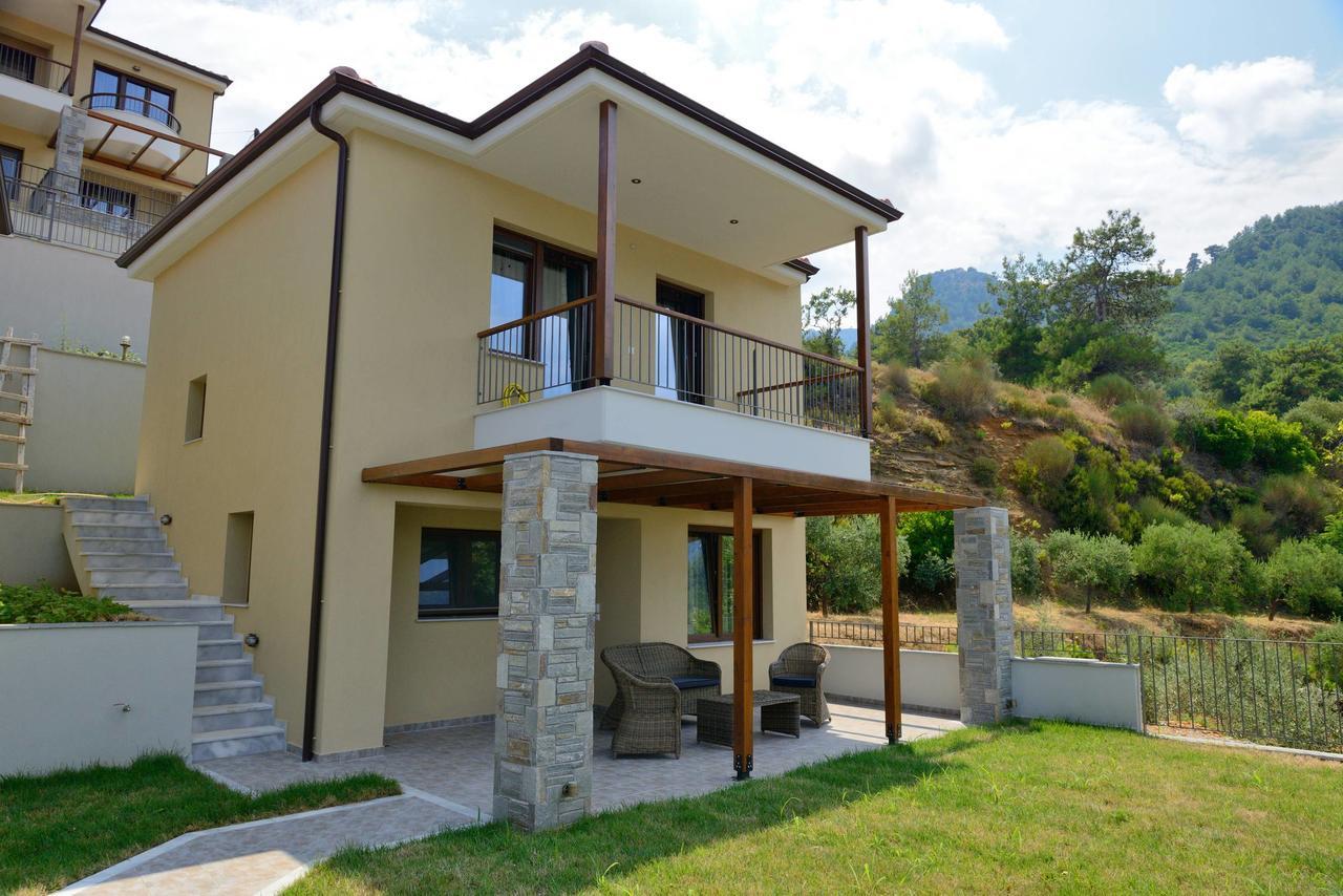 Seascape Villas Kinira Exterior photo