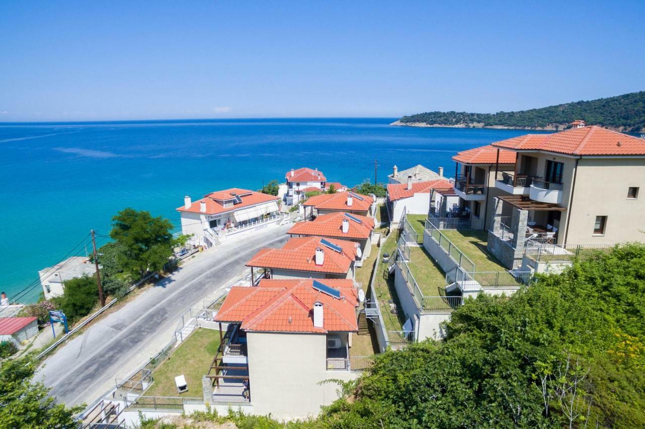 Seascape Villas Kinira Exterior photo